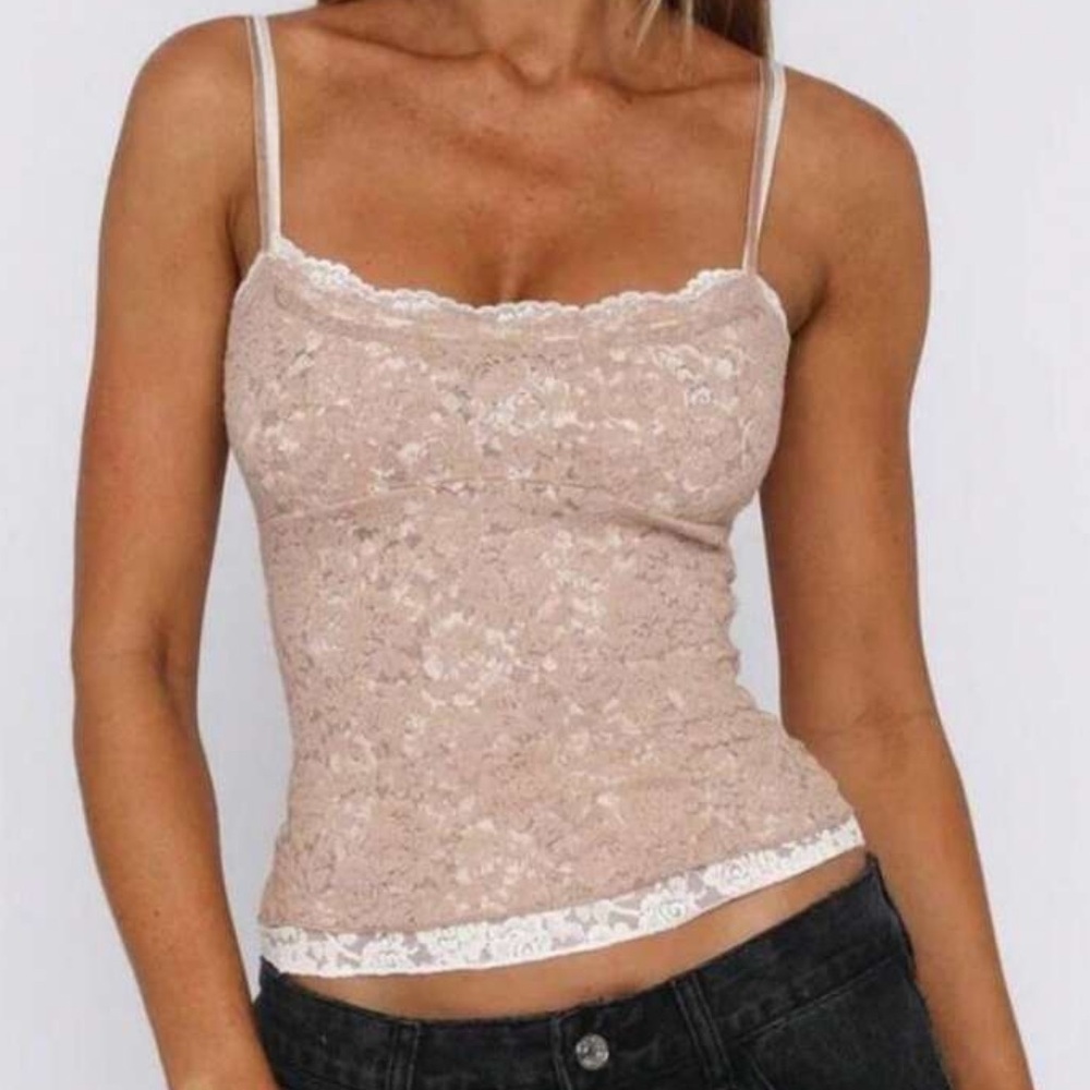 SHEIN Blush Lace Trim Cami with White Accents